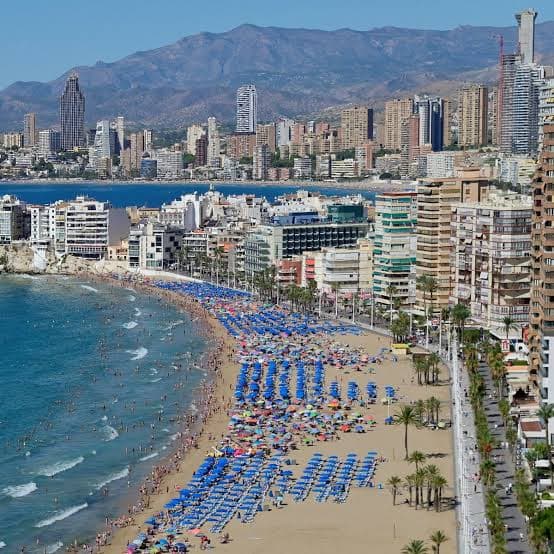 BENIDORM, SPANIA β 8 zile de soare pe Costa Blanca!